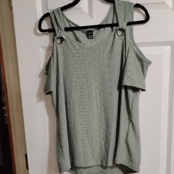 Asymmetrical Green Sleeveless Tank Top with Cutouts - Picture 1 of 5